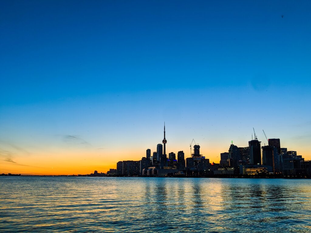 picture of ontario in the morning
